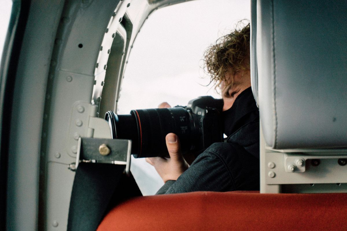 Hawaii helicopter tour preparations